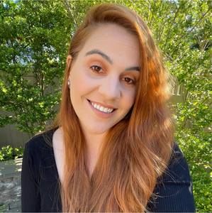 Meet your Posher, Danuza